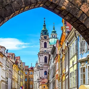 Hostel Charles Bridge & Prague